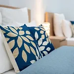 New Spacious At Superb Location