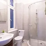 New Spacious At Superb Location *