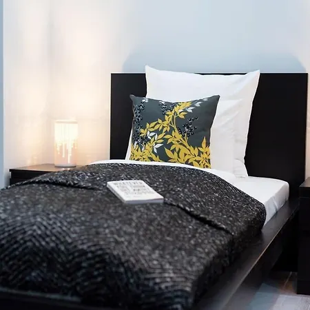 Διαμέρισμα New Spacious At Superb Location *