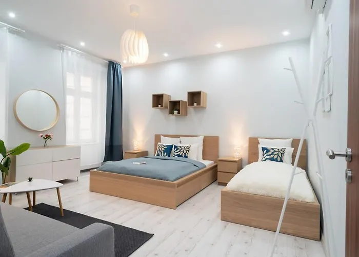 New Spacious At Superb Location *