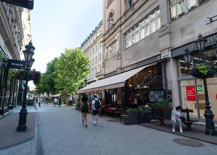 Apartament New Spacious At Superb Location Budapesta