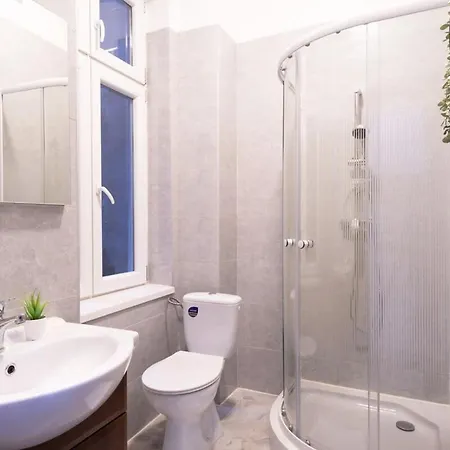 New Spacious At Superb Location *