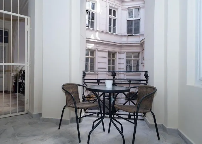 Appartement New Spacious At Superb Location *