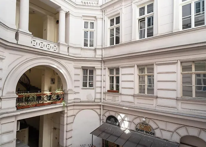 Appartement New Spacious At Superb Location Budapest
